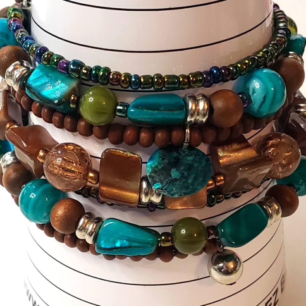 Turquoise Shell and Wood Memory Wire Bracelet